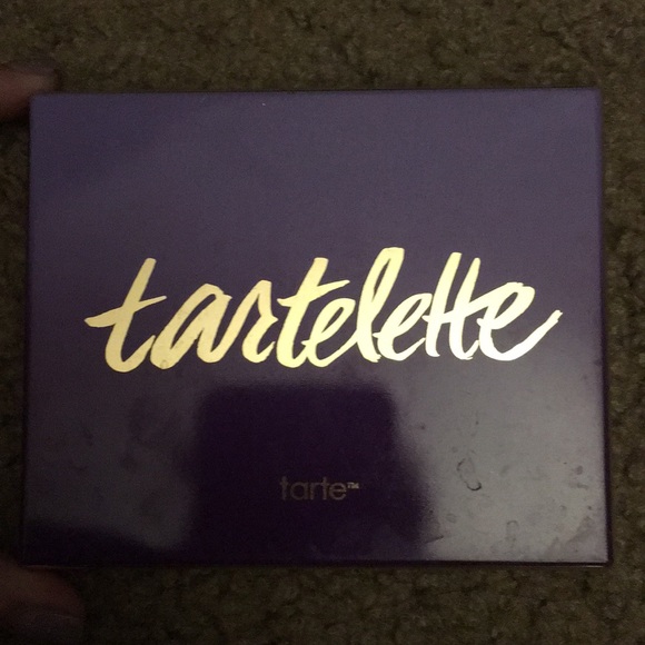 tartlette eyeshadow palette - Picture 1 of 2